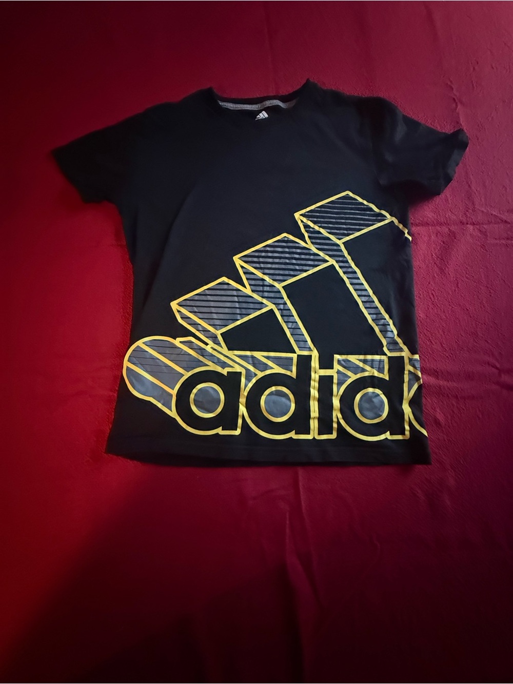 Adidas Boys Youth Larger Short Sleeve Black Graphic